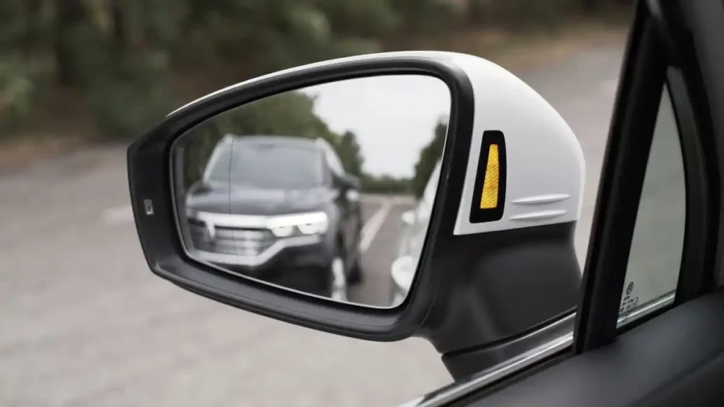 jazda v mrtvom uhle vozidla